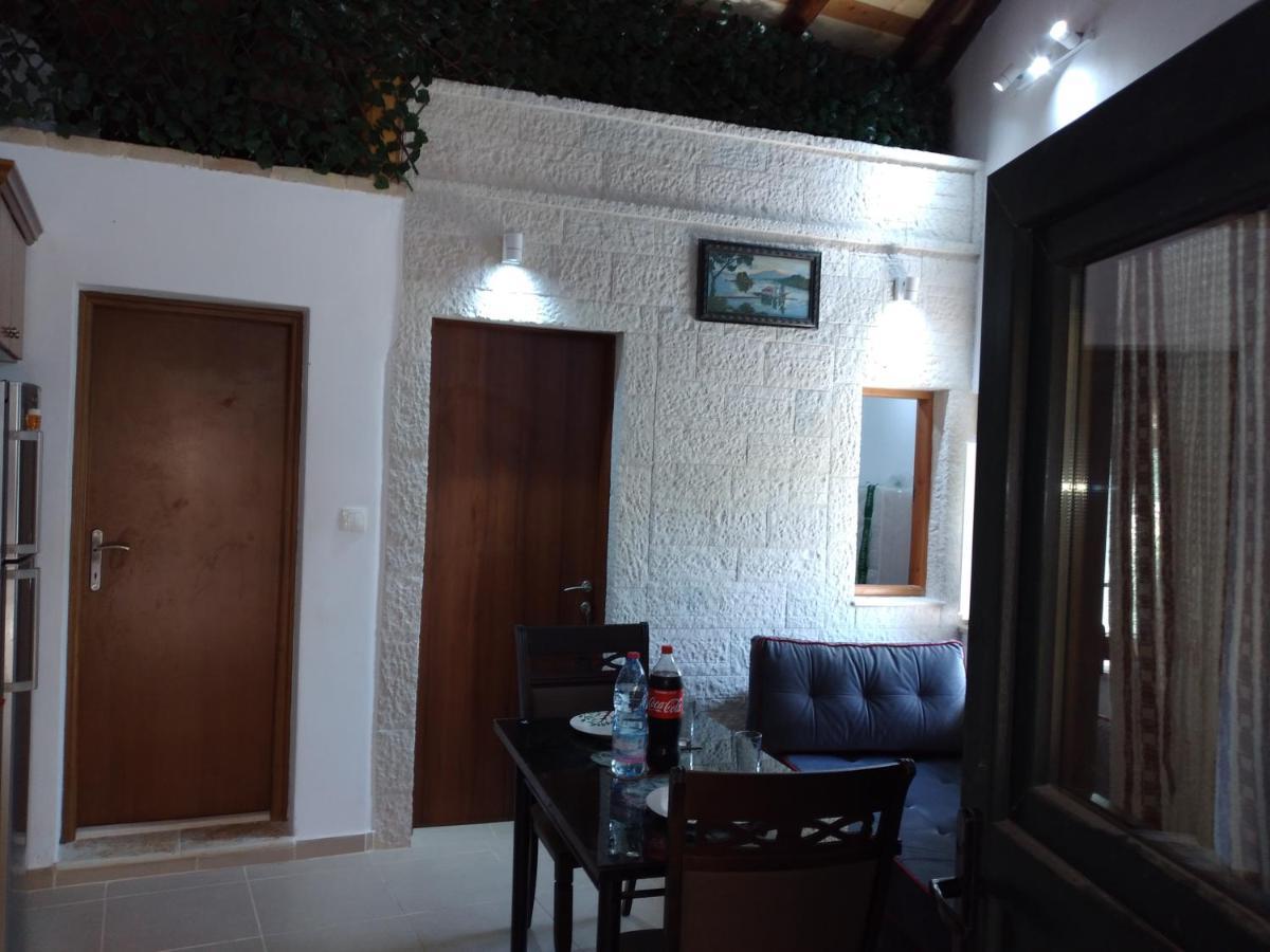 Country-Bumpkin'S House Villa Karyotikon Dış mekan fotoğraf